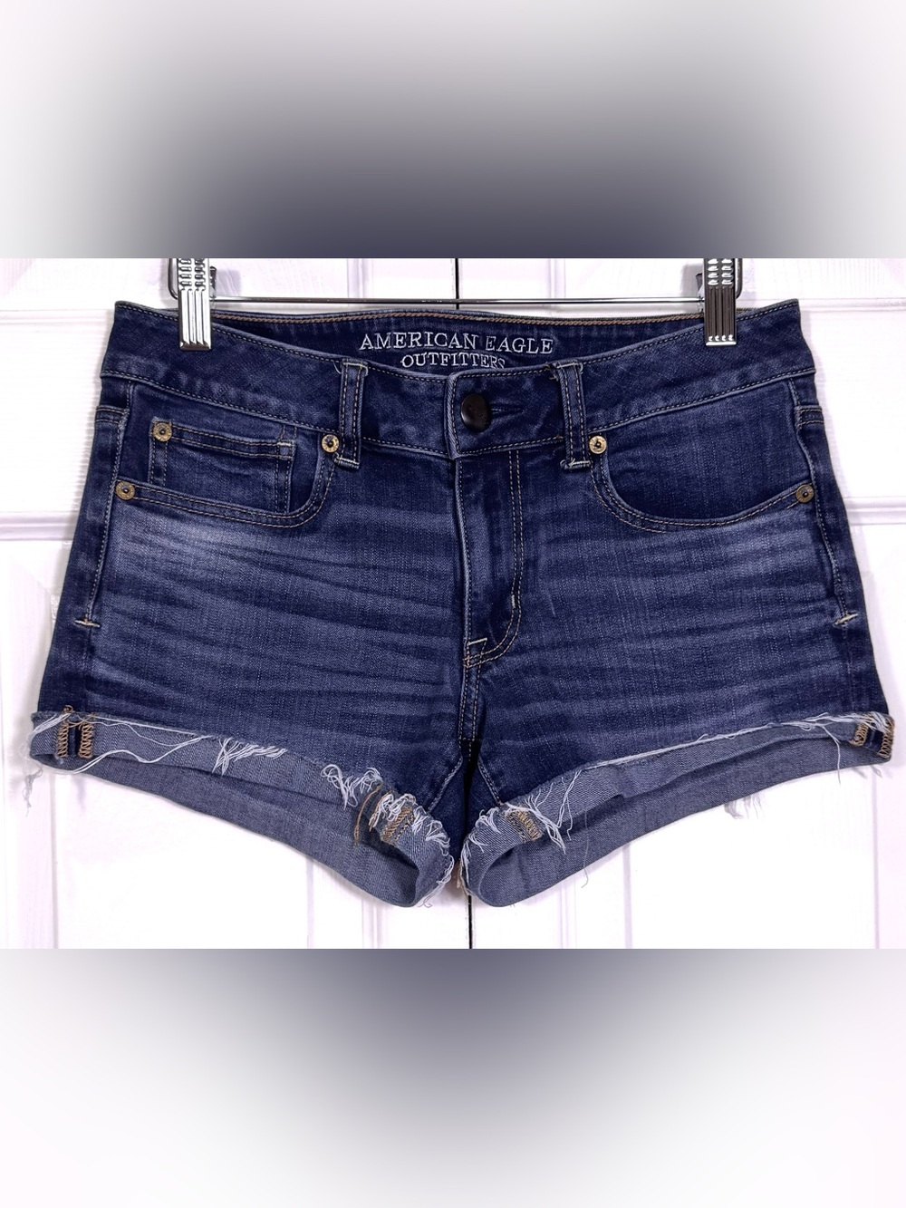 American Eagle Shortie Denim Shorts Dark Wash Super Stretch Distressed Hem Sz 6